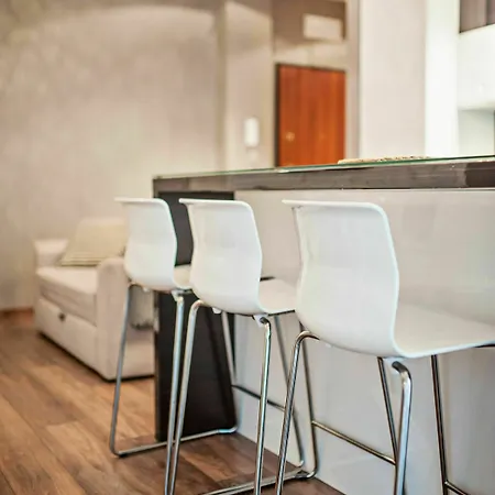 E-Apartamenty Stary Rynek Apartment Poznan